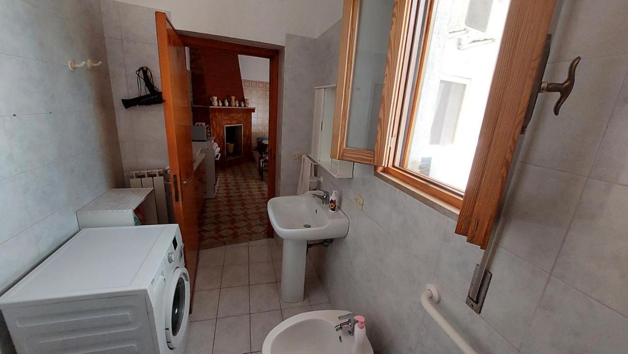 Jonia Appartamento Vacanze Vicino Al Mare Con Giardino بولسانو المظهر الخارجي الصورة